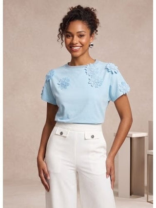 Flower Applique Solid Color T-Shirt - Glamourous Grace