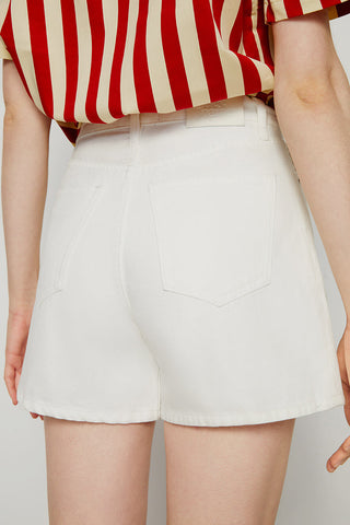 The Pleated Fun Short HJ117 - Glamourous Grace