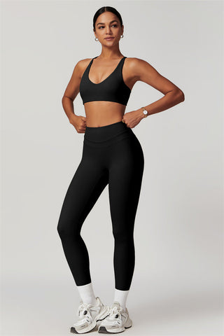 The Enigma Sports Bra Leggings 2-Piece Set