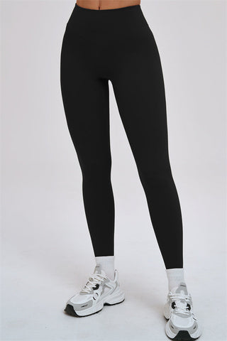 The Kinetic Cross Back Sports Bra Leggings 2-Piece Set