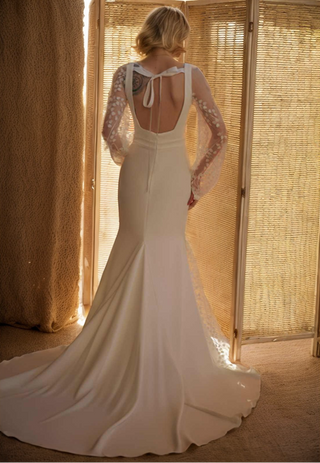 Glamourous Grace