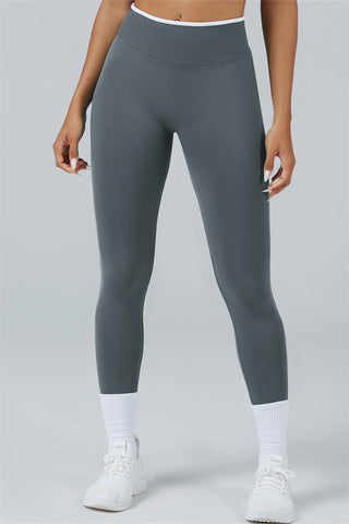 The Elevate Long Sleeve Crop top Leggings 2-Piece Set