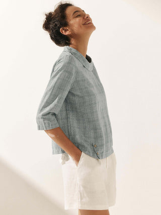 Linen Round Soft-Fold Collar Top LAURA - Glamourous Grace
