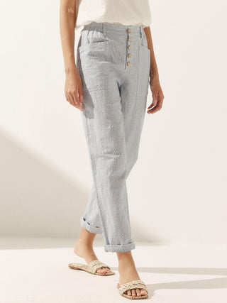 LINTICO linen blend button fly trousers in a simple, relaxed style, featuring a classic fit and natural linen fabric.