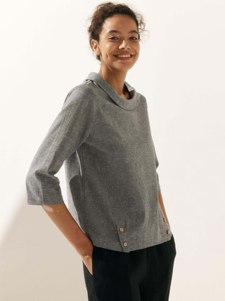 Linen Round Soft-Fold Collar Top LAURA - Glamourous Grace