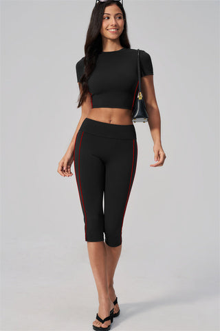 The Breathe T-shirt Capri Leggings 2-Piece Set