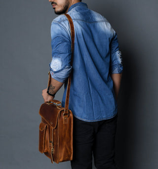 Vintage Explorer Shoulder Crossbody Bag - Glamourous Grace