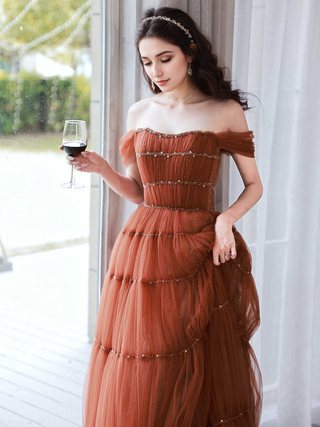 Glamourous Grace