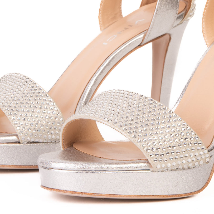 The Mars Platform Heel Silver Leather Women's Sandal - Glamourous Grace