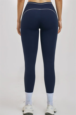 The Unbound Jacket Leggings 2-Piece Set