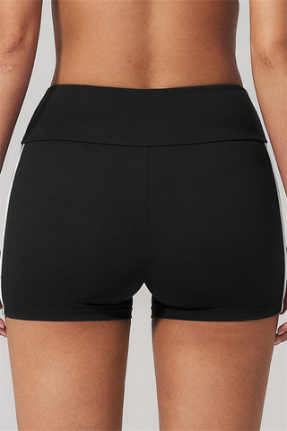 The Breathe Sports Bra Shorts 2-Piece Set