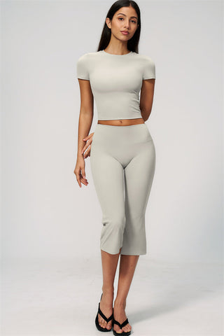 The Zura T-shirt Capri Leggings 2-Piece Set