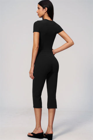 The Zura T-shirt Capri Leggings 2-Piece Set