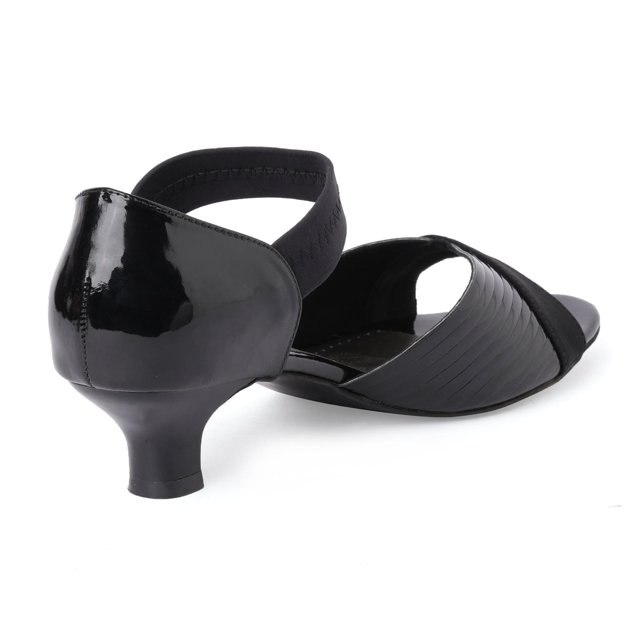 Endura - Black Kitten Heels - Glamourous Grace