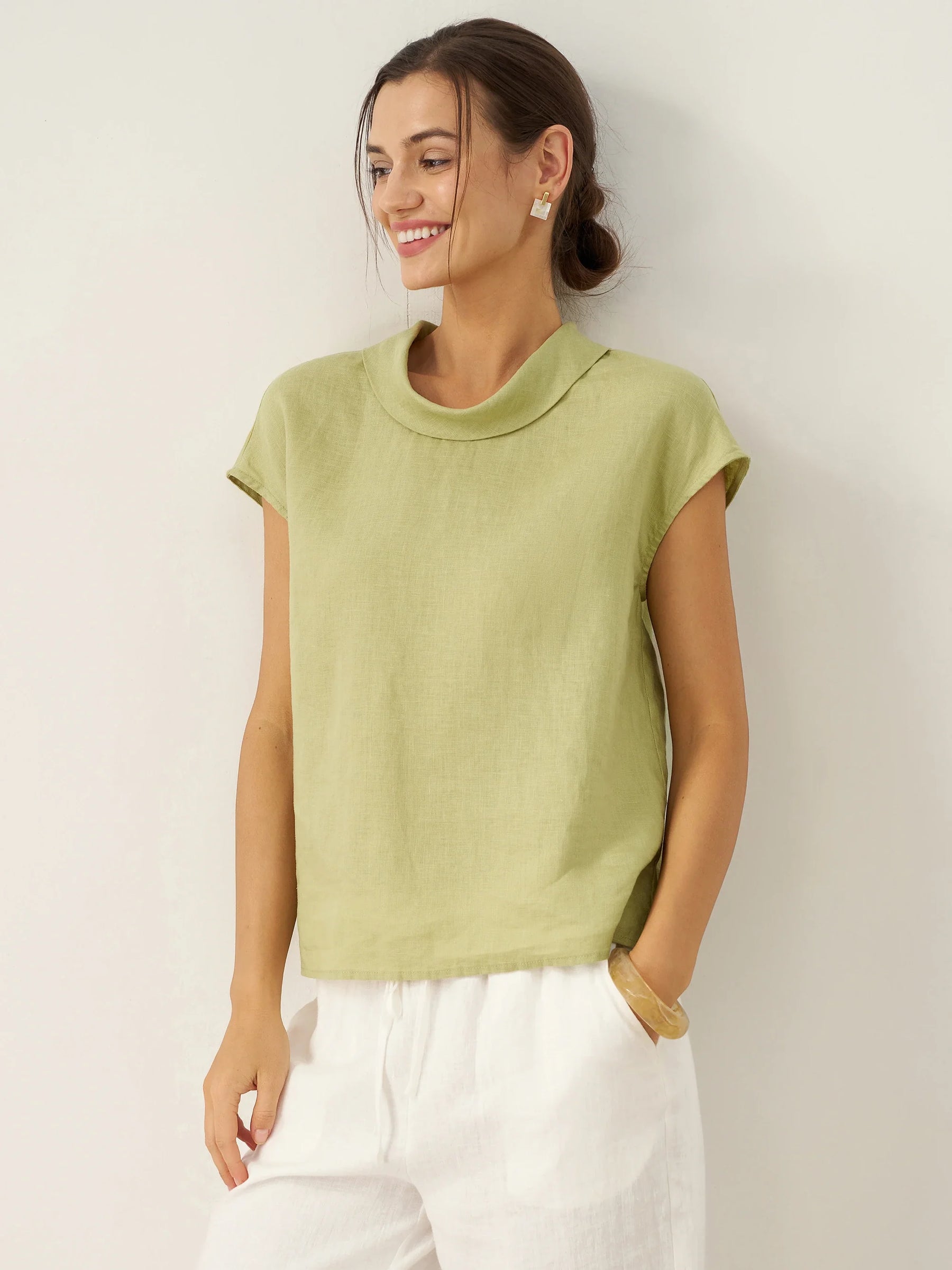 100% Linen Cap Sleeve Soft-Fold Collar Top YVONNE - Glamourous Grace