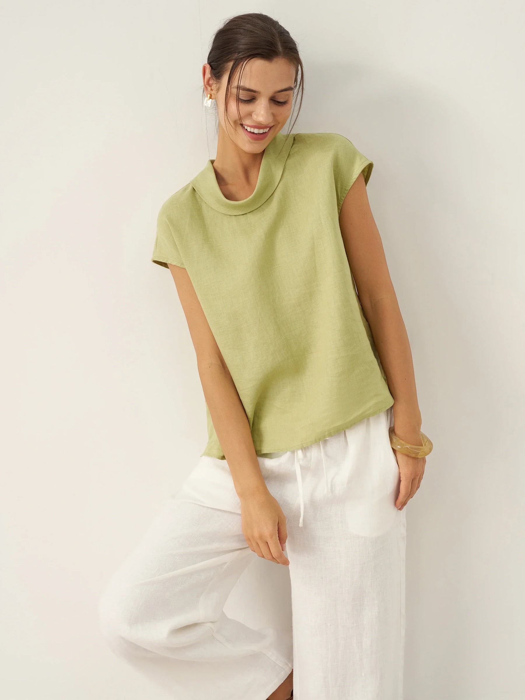 100% Linen Cap Sleeve Soft-Fold Collar Top YVONNE - Glamourous Grace
