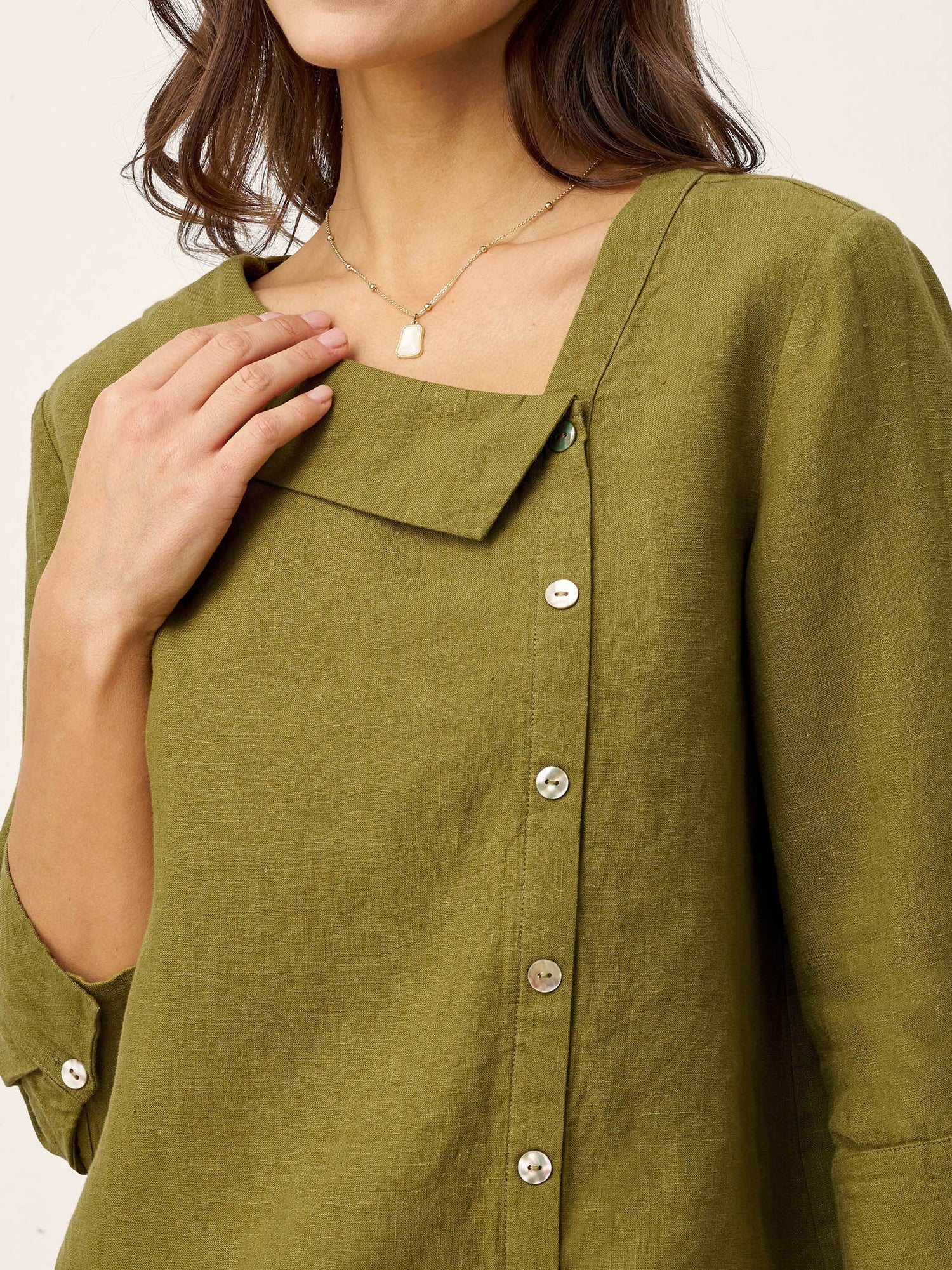 100% Linen Crescent Neck Button Detail 3/4 Sleeve Top ADALYN - Glamourous Grace