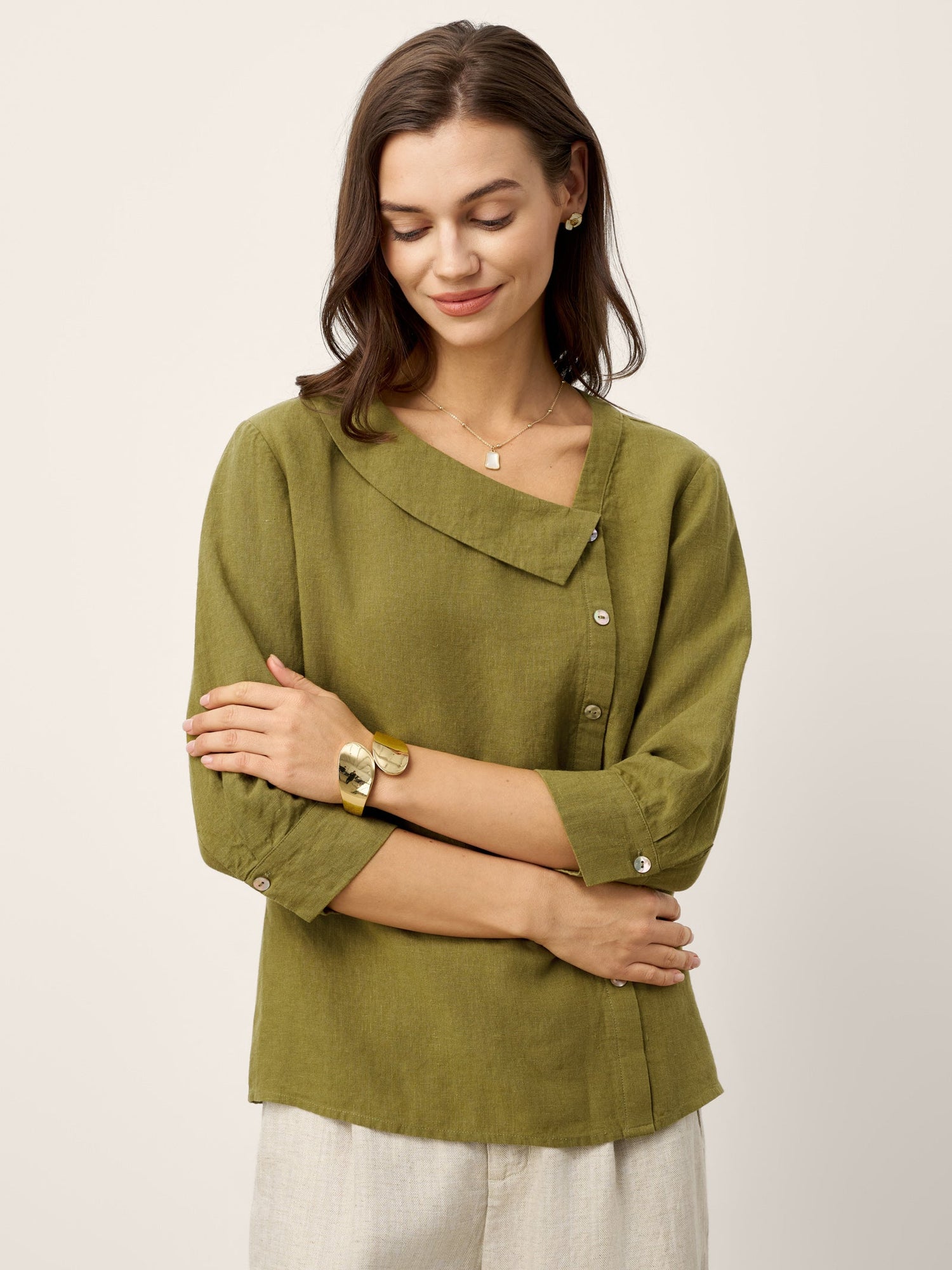 100% Linen Crescent Neck Button Detail 3/4 Sleeve Top ADALYN - Glamourous Grace