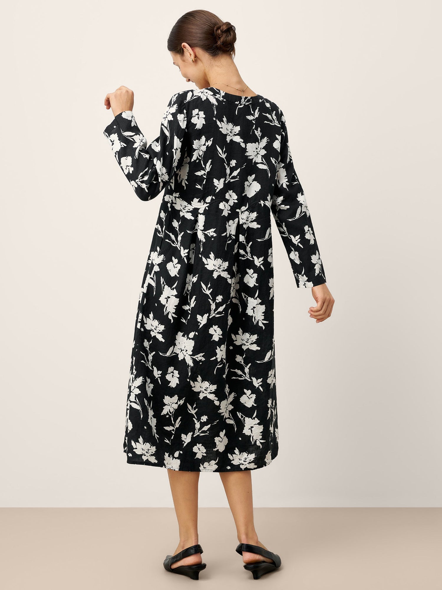 100% Linen Floral Printed Gathered Maxi Dress ELODIE - Glamourous Grace