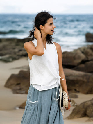 100% Linen Halter Neck Tie-Front Crop Top FAYE - Glamourous Grace