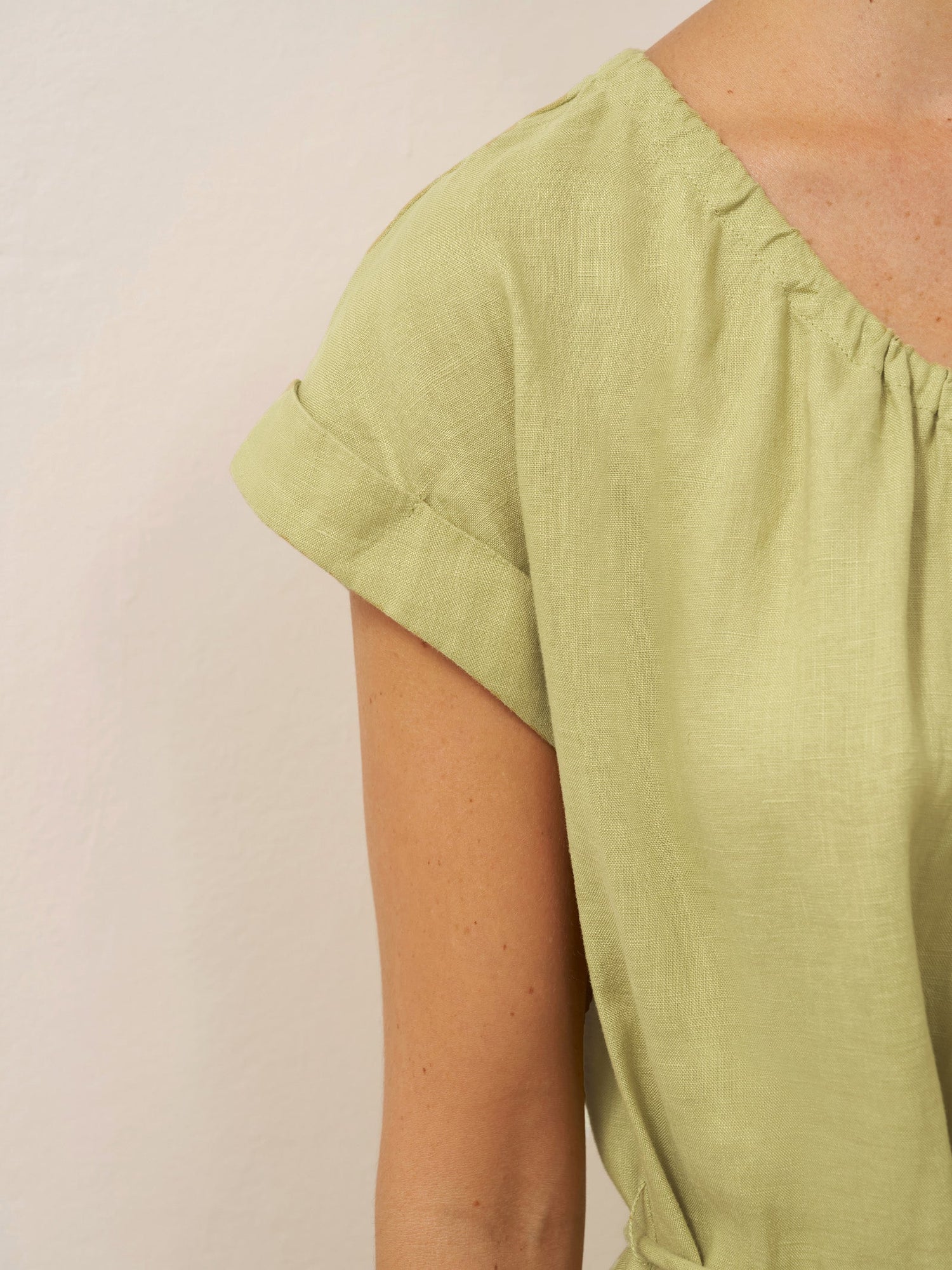 100% Linen Pleated Crew Neck Maxi Dress with Detachable Tie Straps MIRA - Glamourous Grace