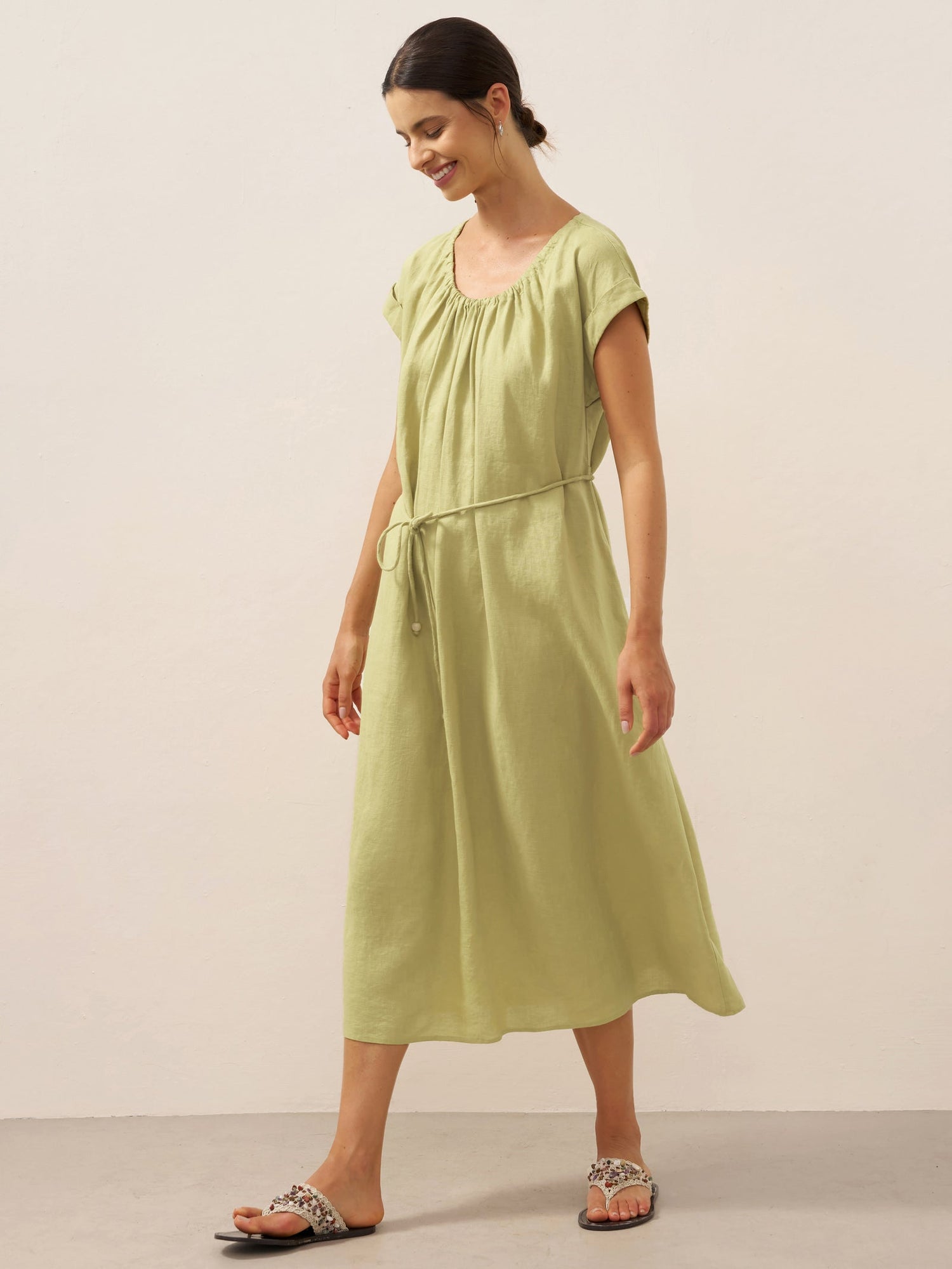 100% Linen Pleated Crew Neck Maxi Dress with Detachable Tie Straps MIRA - Glamourous Grace