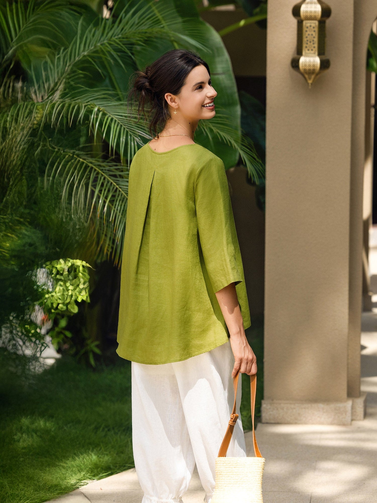 100% Linen Round Neck Asymmetrical Hem Top BRIANNA - Glamourous Grace