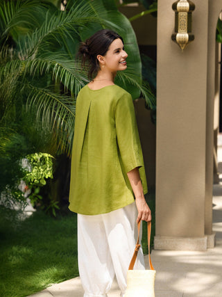 100% Linen Round Neck Asymmetrical Hem Top BRIANNA - Glamourous Grace