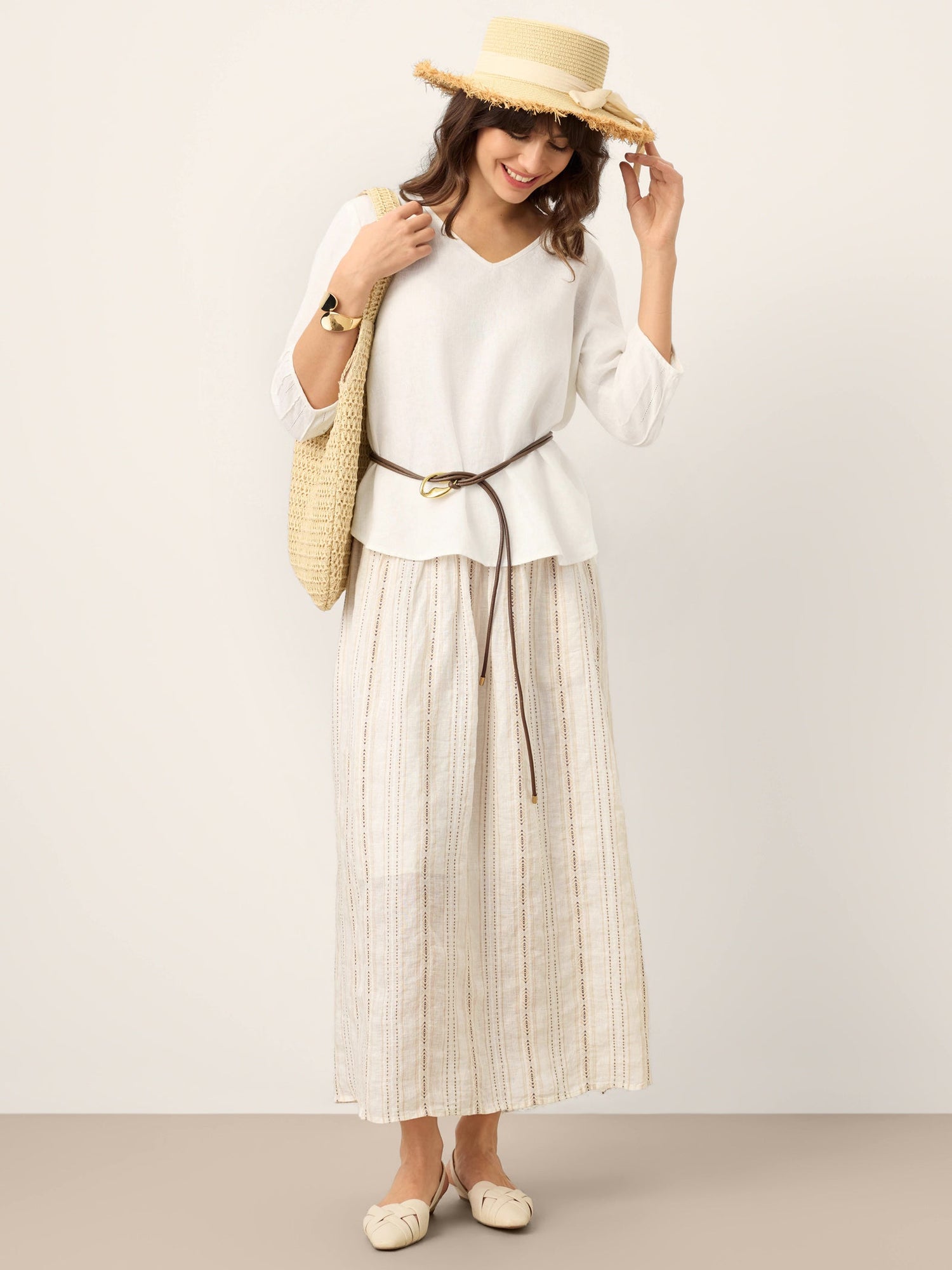 100% Linen Scoop Neck Slit Back Pullover Top FELICIA - Glamourous Grace