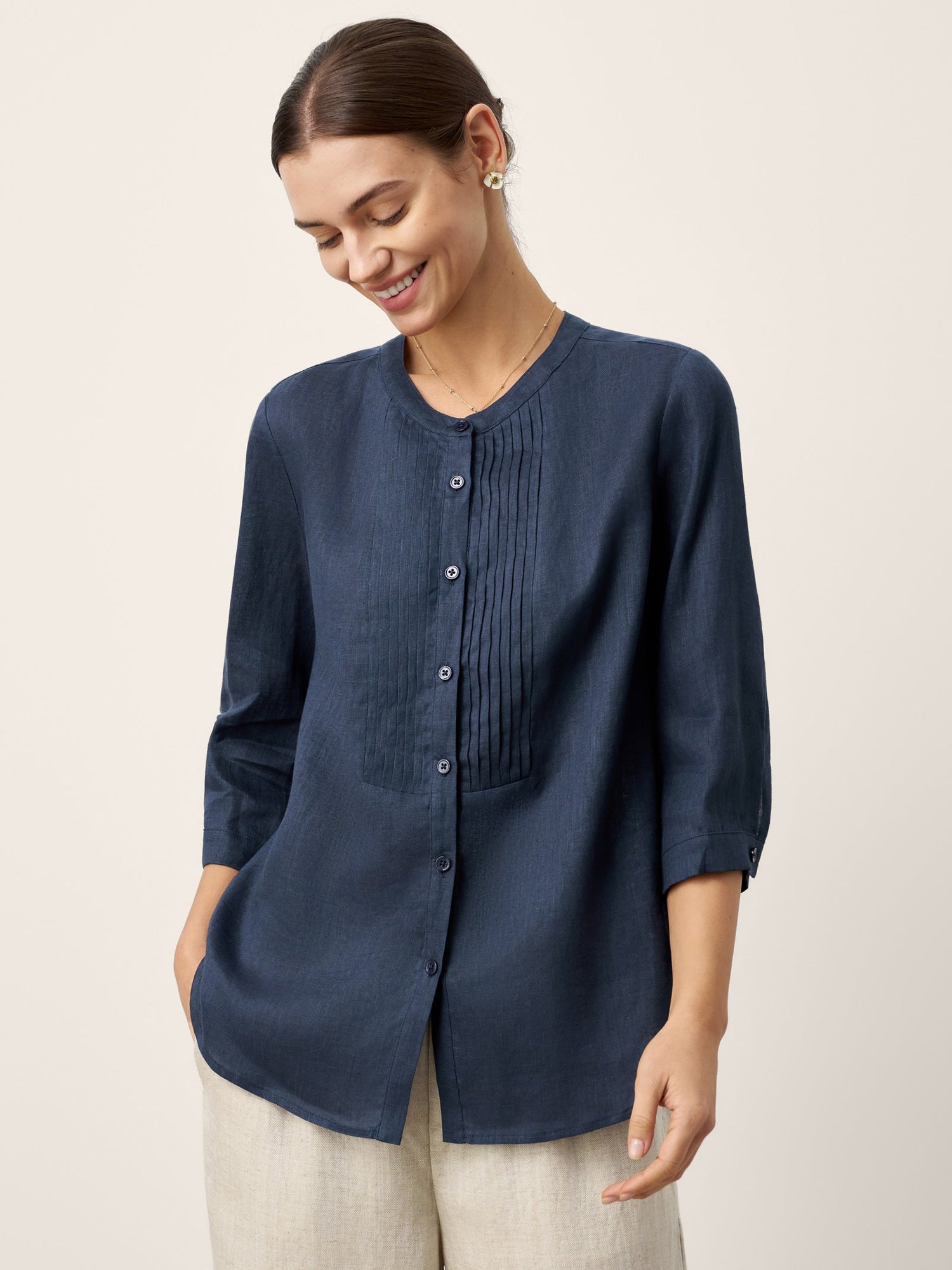 100% Linen Sculpted Accordion Pleat Crew Neck Shirt RANA - Glamourous Grace