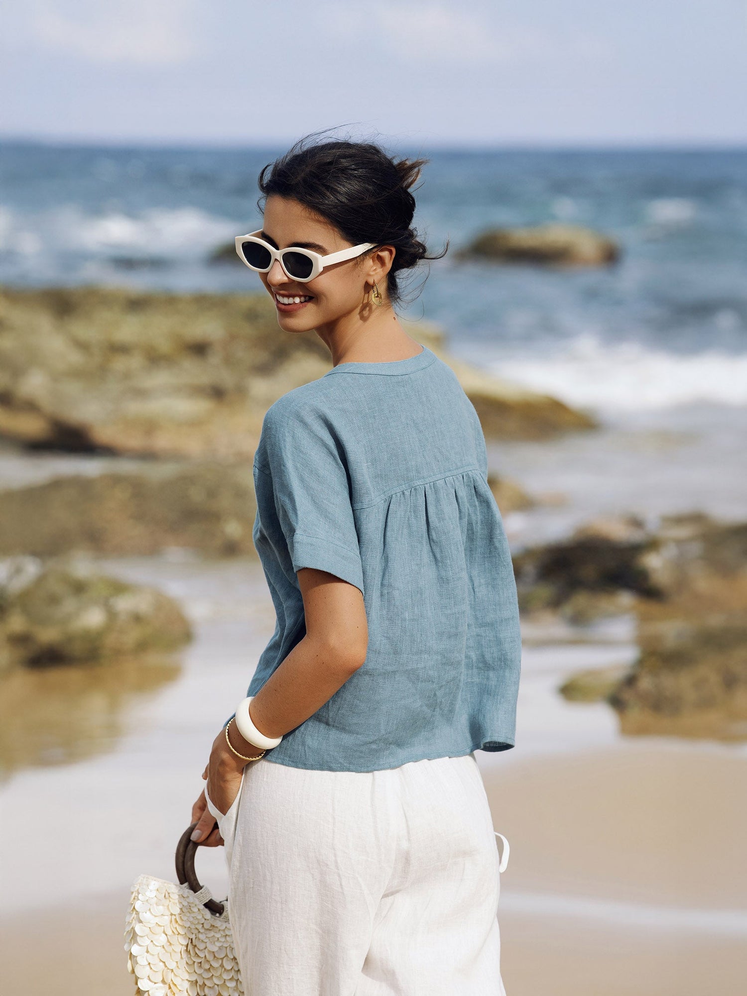 100% Linen Short Sleeve Crew Neck Shirt FINA - Glamourous Grace