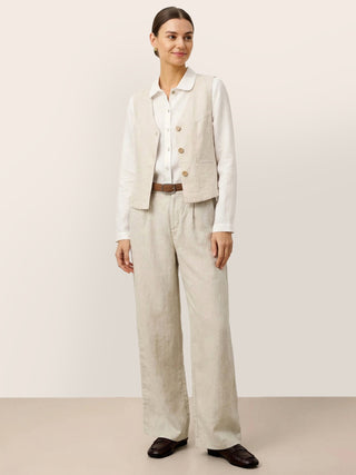 100% Linen V-Neck Buttoned Closure Vest DELIA - Glamourous Grace
