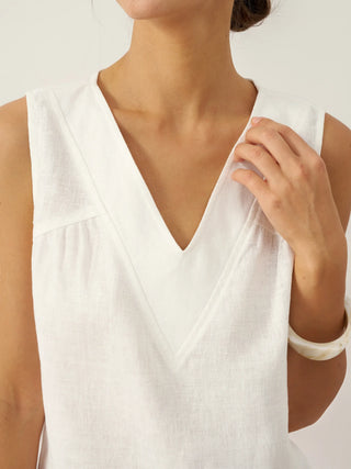 100% Linen V-Neck Sleeveless Tank Top NICOLE - Glamourous Grace