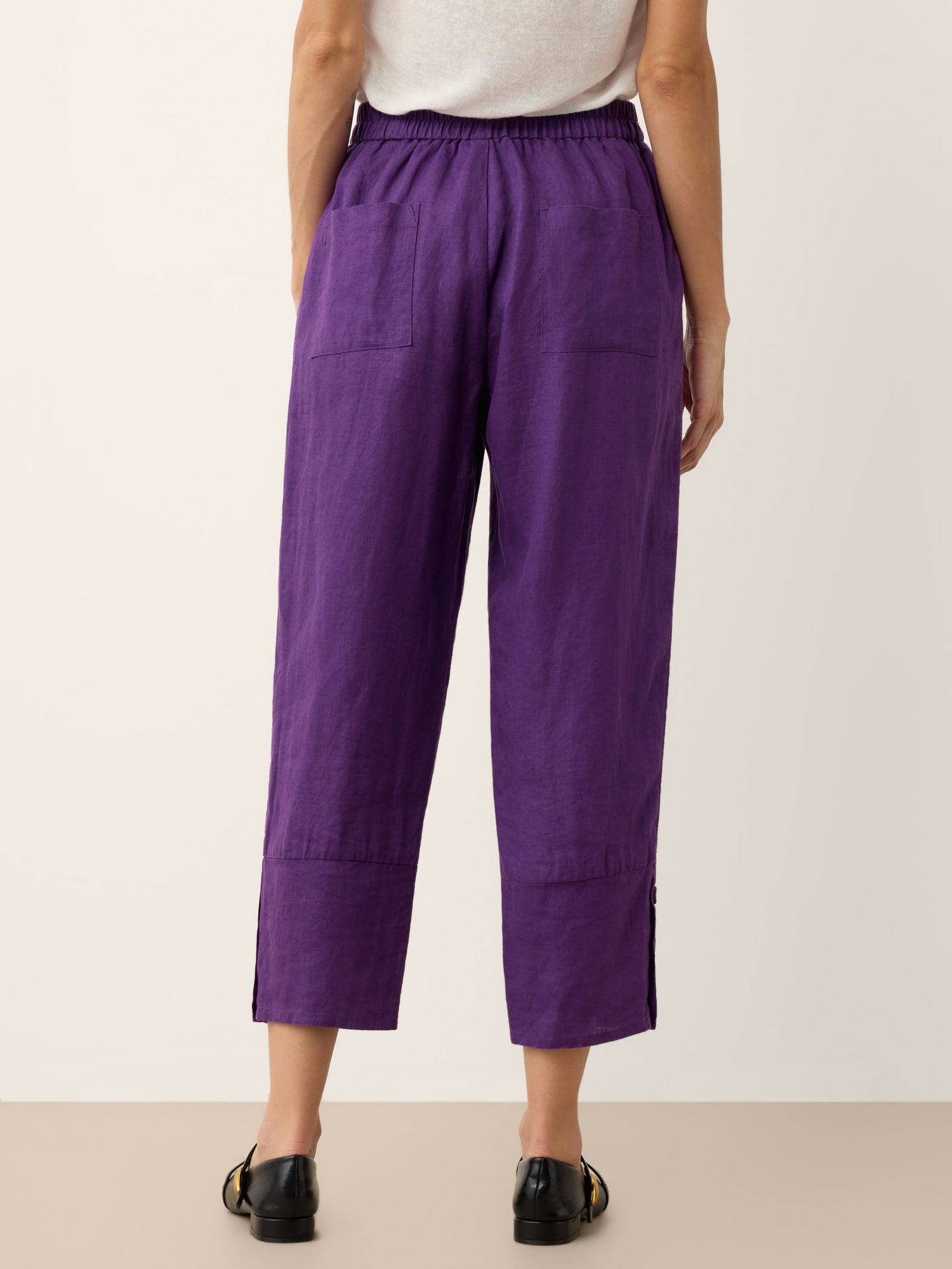 100% Linen Artisan Button Tapered Pants KATHERINE - Glamourous Grace