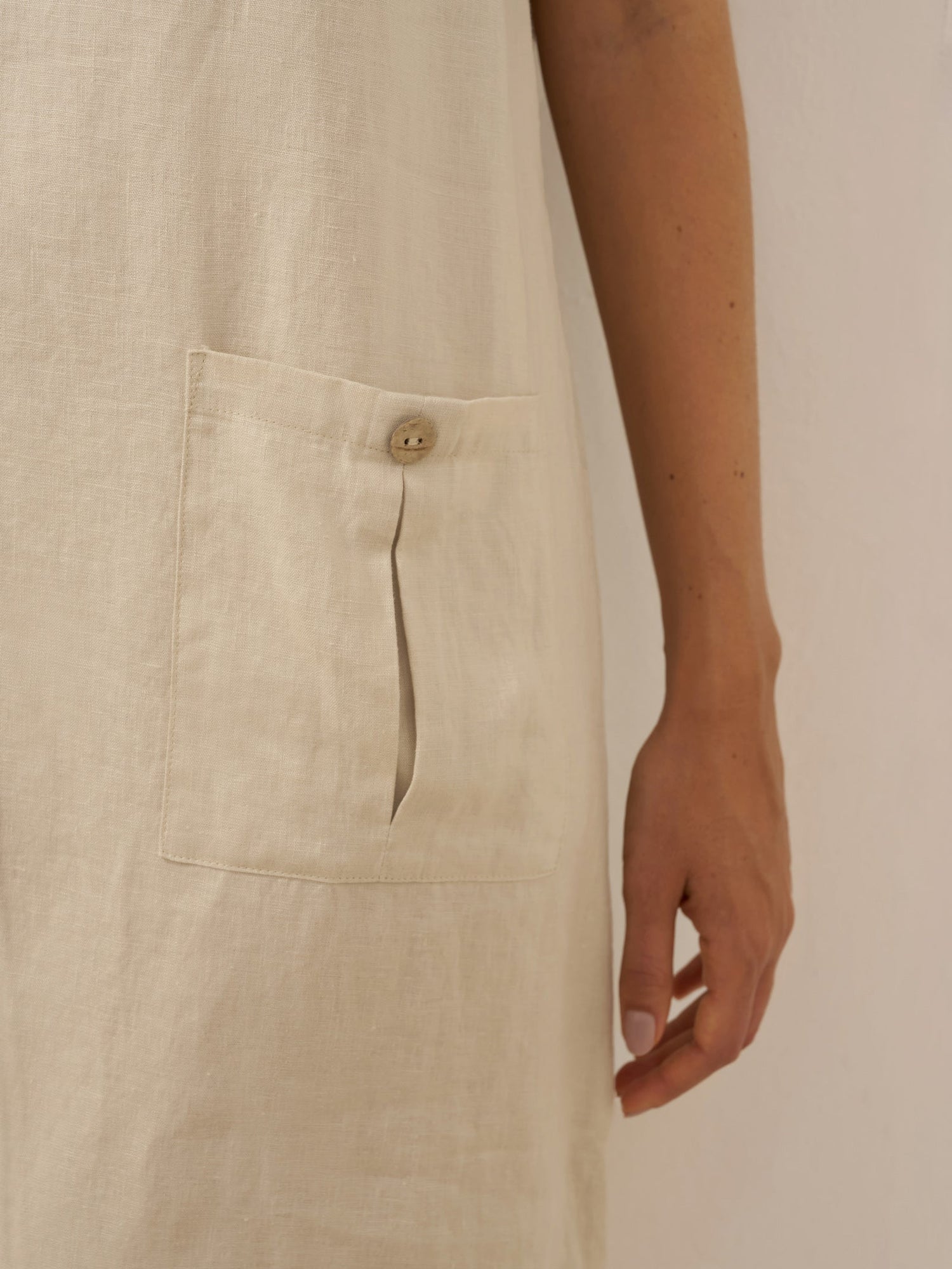 100% Linen Button Front V-Neck Midi Dress NOA - Glamourous Grace