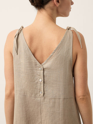 100% Linen Camisole Dress QEARL - Glamourous Grace