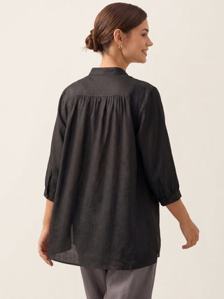 Charcoal black 100% linen dress shirt Joanna by LINTICO, tailored blouse with a classic collar and button-front design.