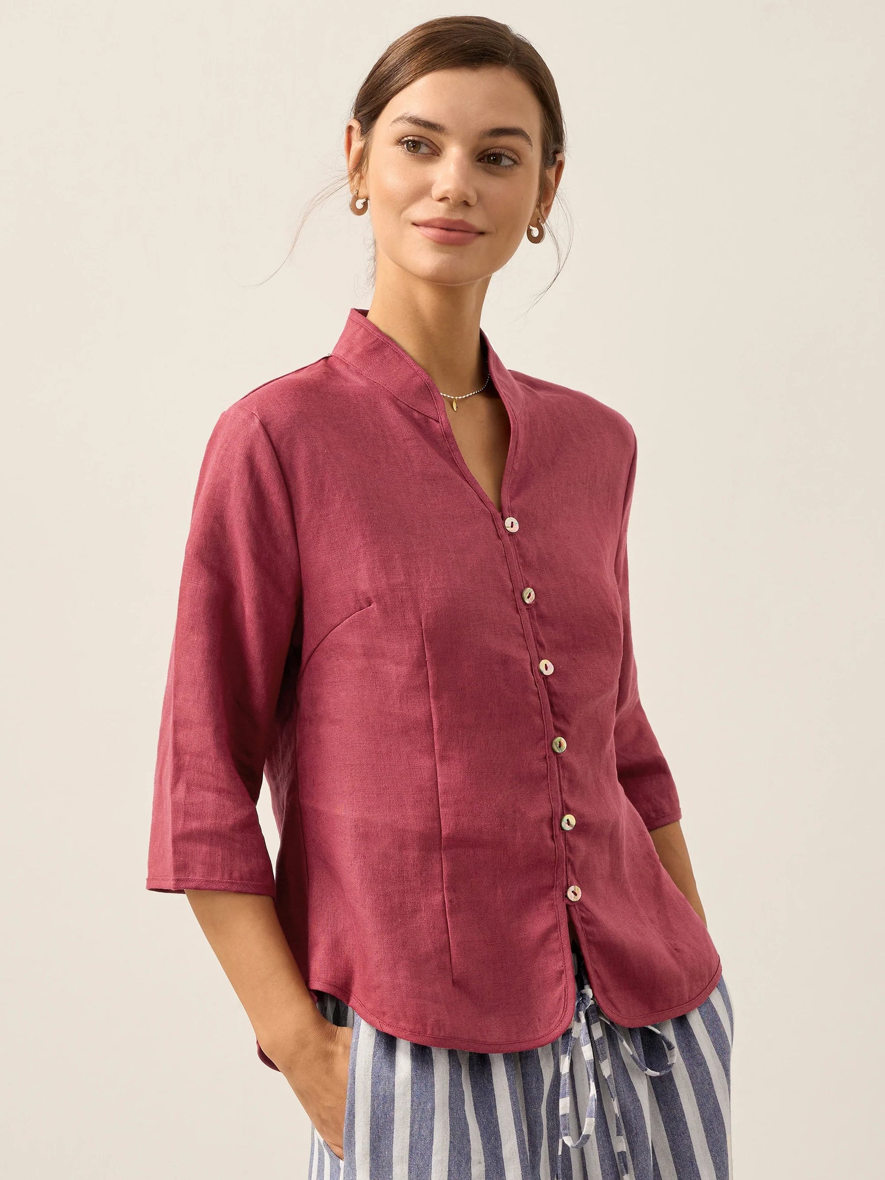 100% Linen Hand Button Fitted Jacket AMELIA - Glamourous Grace