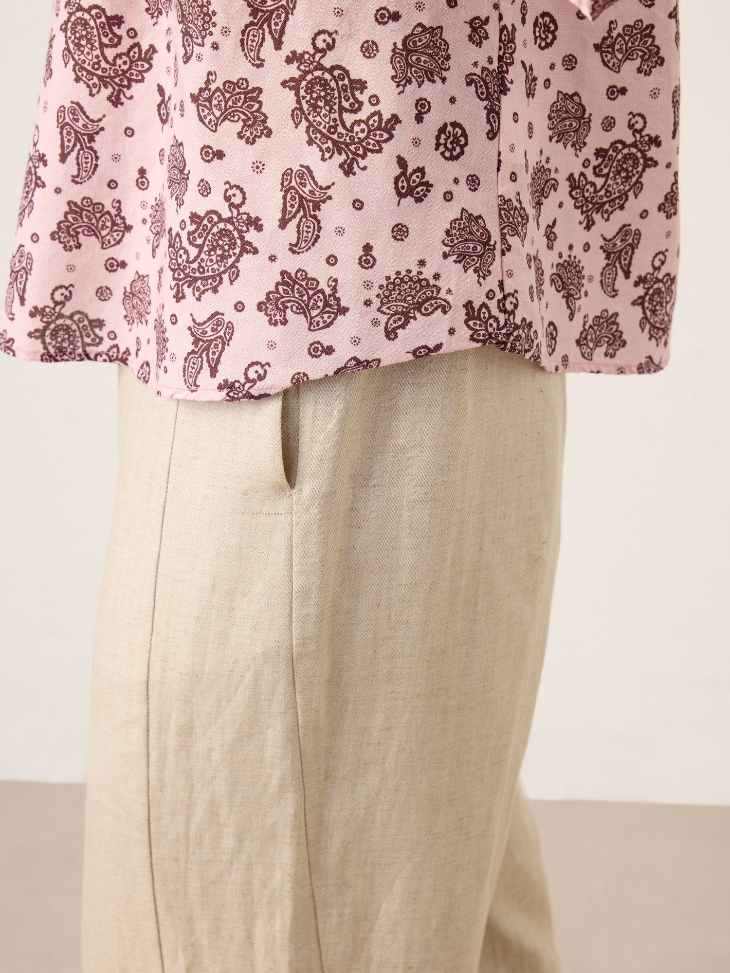 Linen Paisley Pintucked Ruffle-Cuff Curved Hem Blouse ILARIA - Glamourous Grace