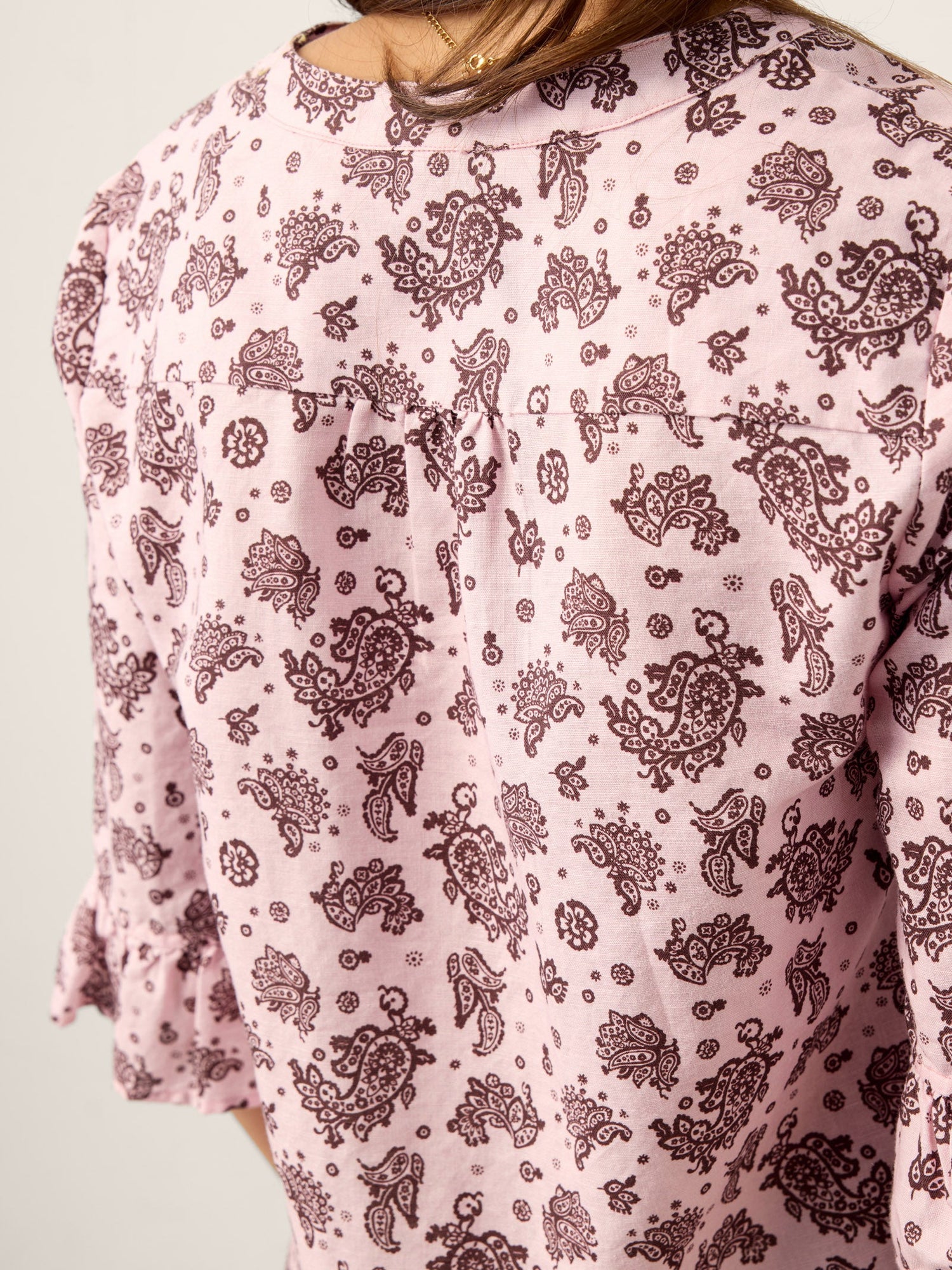 Linen Paisley Pintucked Ruffle-Cuff Curved Hem Blouse ILARIA - Glamourous Grace