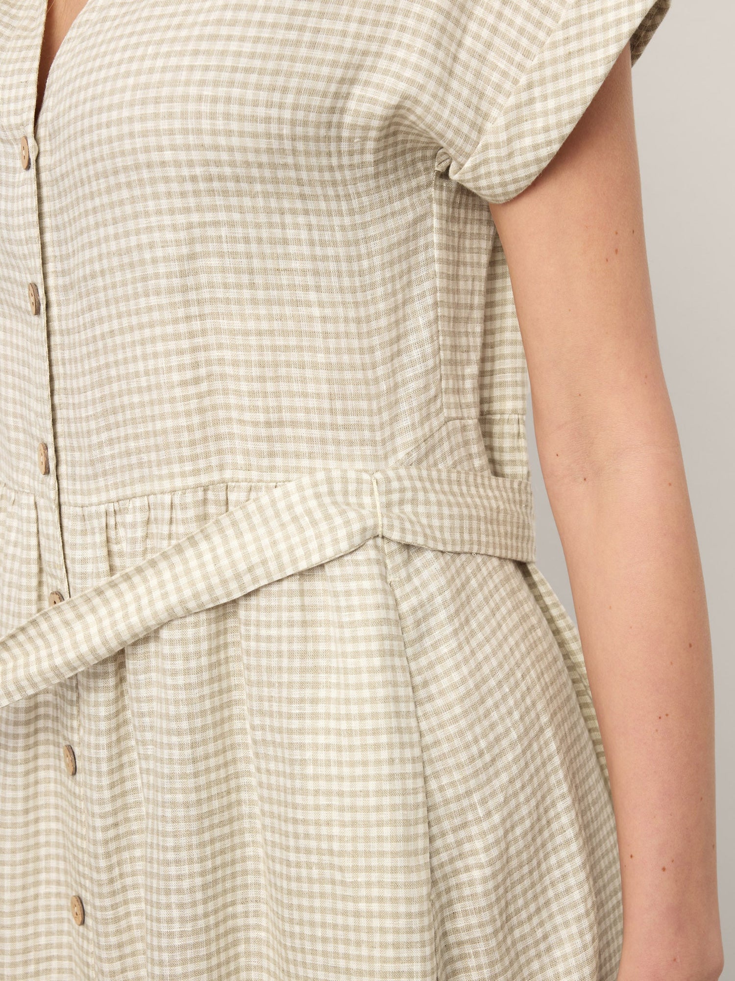 100% Linen Plaid Detachable Tie-Belt Button-Front Maxi Dress LARISSA - Glamourous Grace