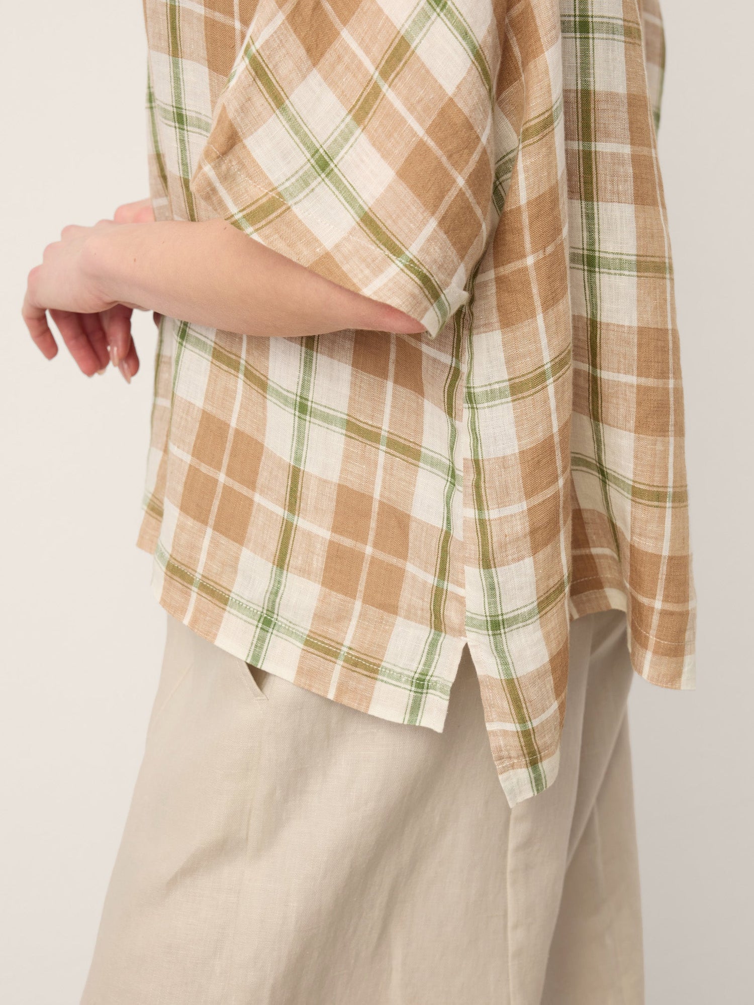 100% Linen Plaid Drop Shoulder Side Slit Top LORNA - Glamourous Grace