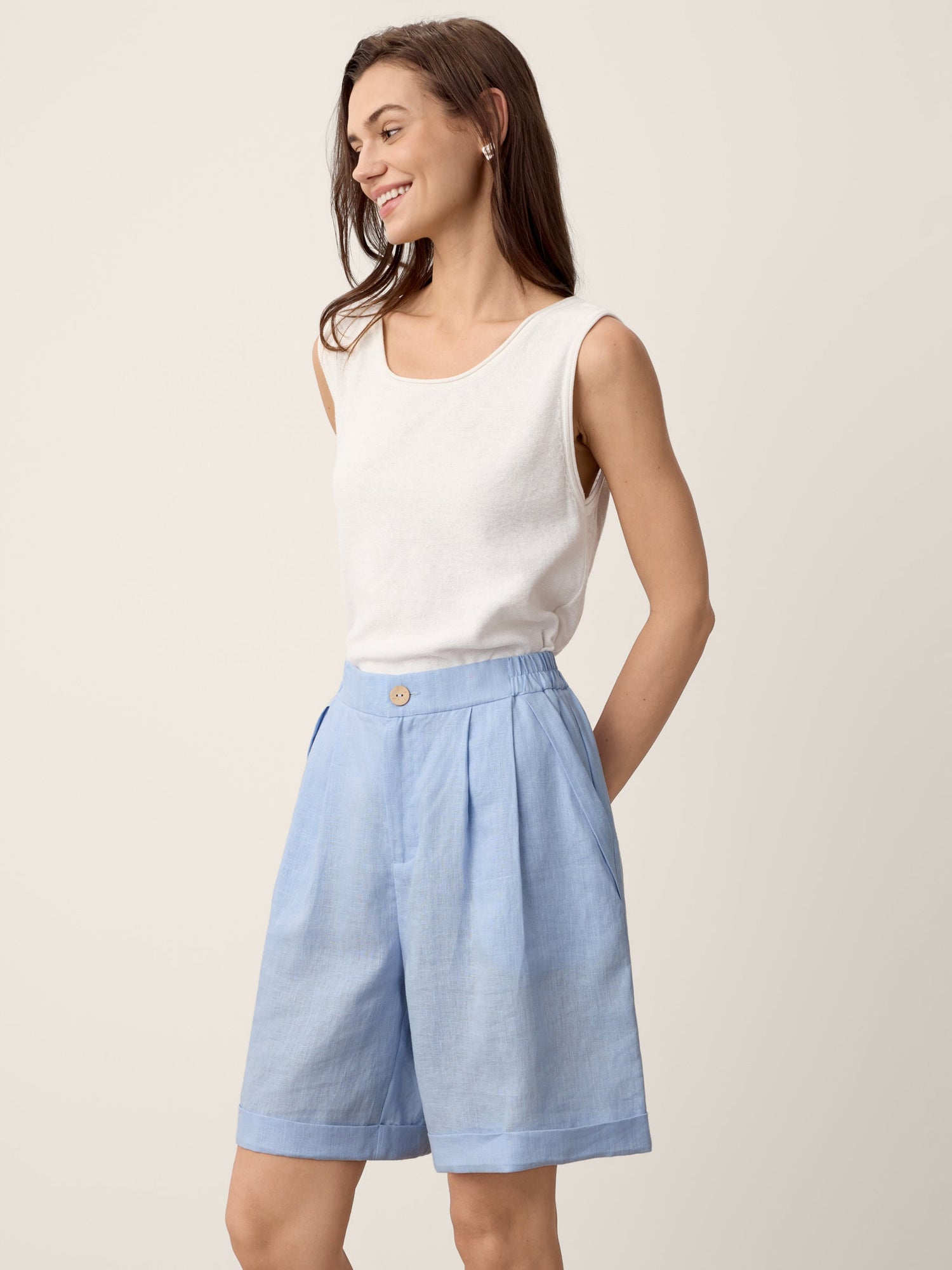 100% Linen Pleated Cuffed Shorts IRISSA - Glamourous Grace