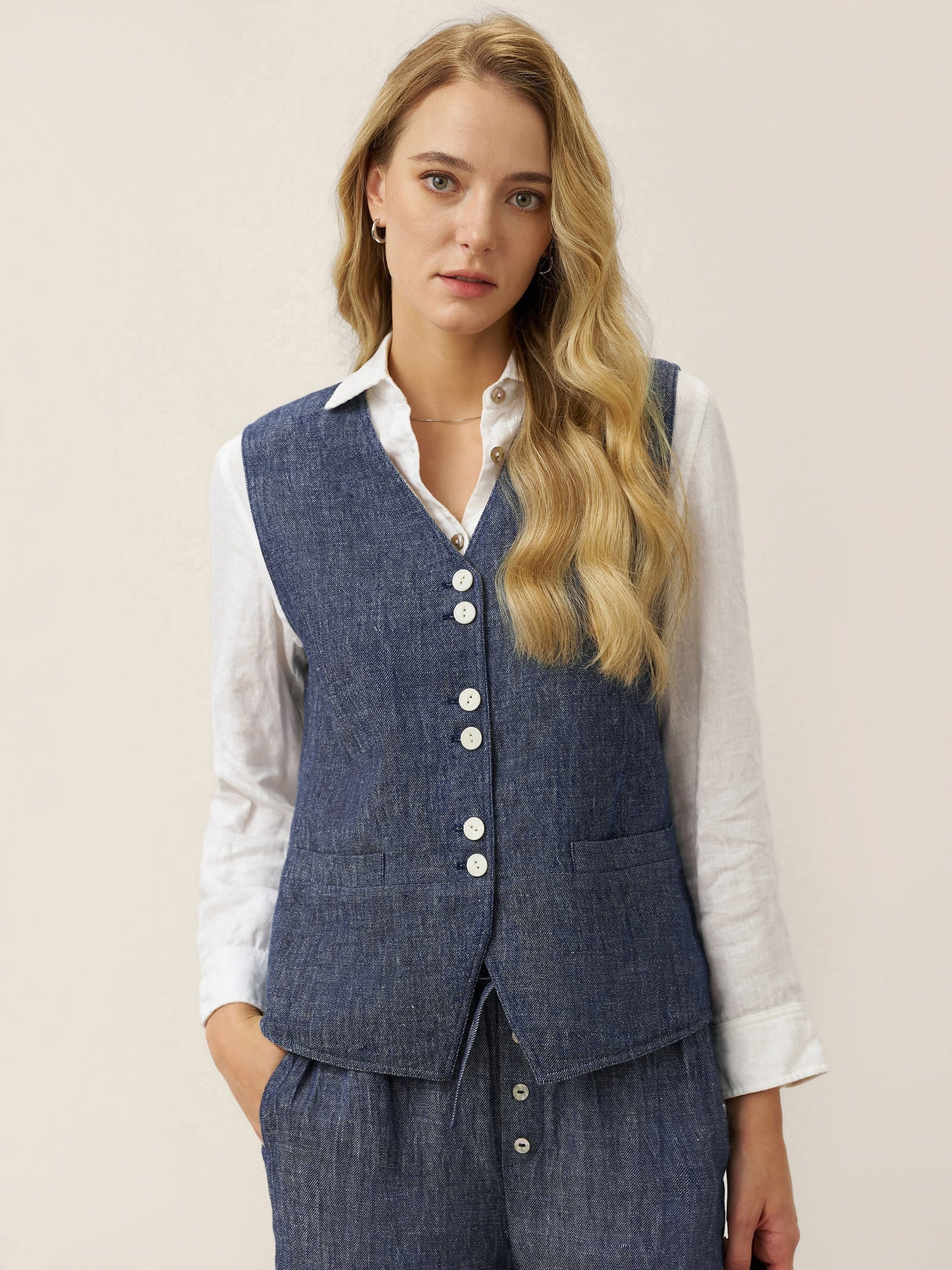 100% Linen Reversible Denim Texture Button Front Vest HARPER - Glamourous Grace