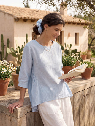 100% Linen Round Neck Artistic Stripe Top FLORENCE - Glamourous Grace