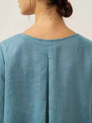 100% Linen Round Neck Asymmetrical Hem Top BRIANNA - Glamourous Grace