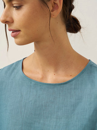 100% Linen Round Neck Asymmetrical Hem Top BRIANNA - Glamourous Grace
