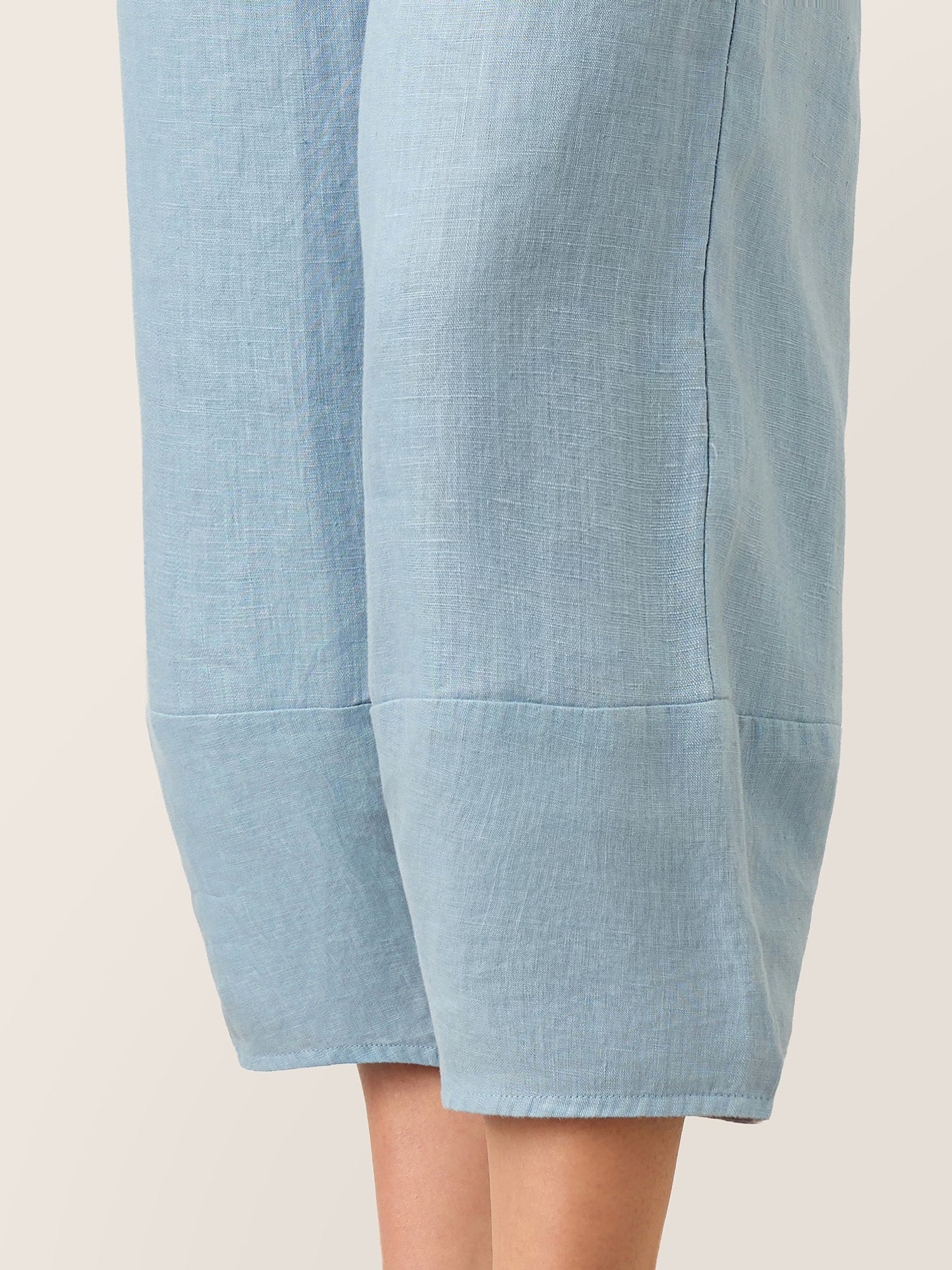 100% Linen Tapered Cropped Pull-On Trousers LORETTA - Glamourous Grace