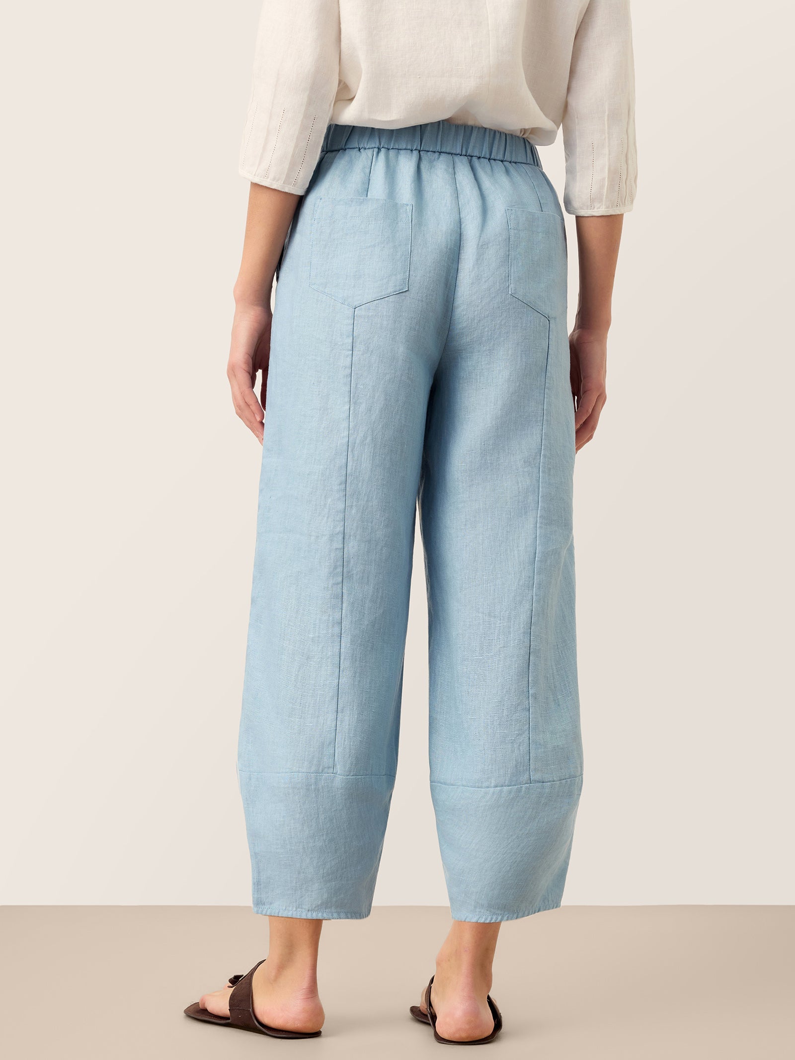 100% Linen Tapered Cropped Pull-On Trousers LORETTA - Glamourous Grace