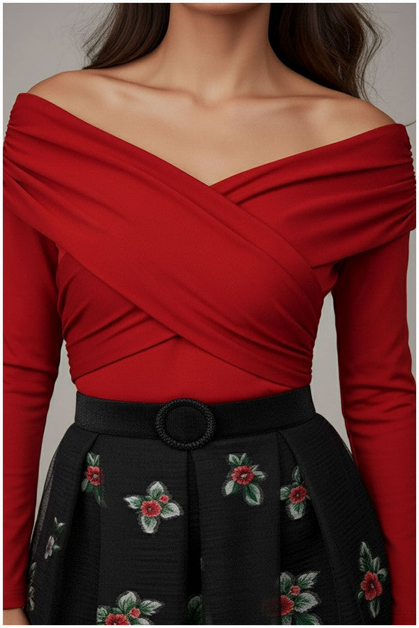 Red Off-Shoulder Top, Donna